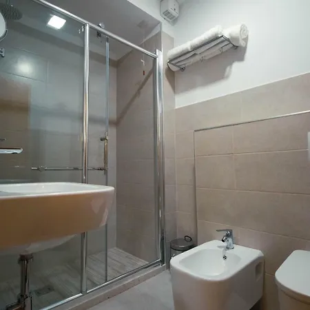 Albanopolis 4* Tirana