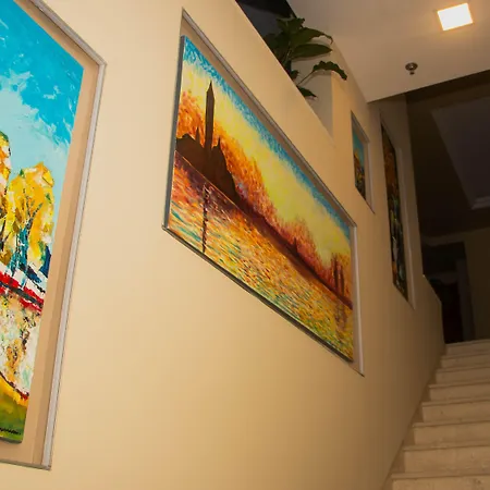 Ξενοδοχείο Albanopolis 4*