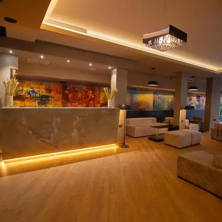 Albanopolis Hotel