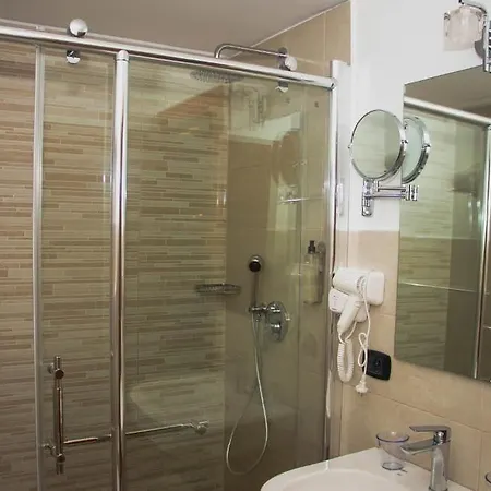 Hotel Albanopolis