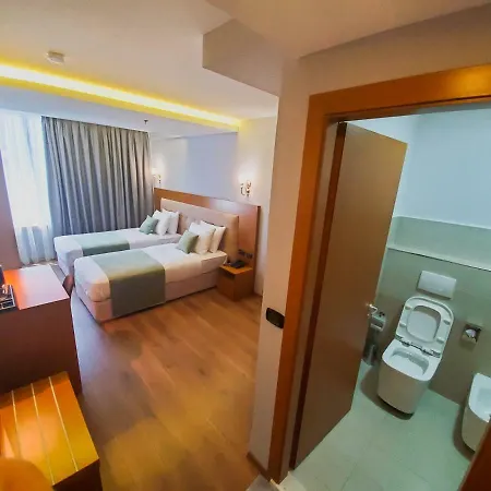 Hotel Albanopolis