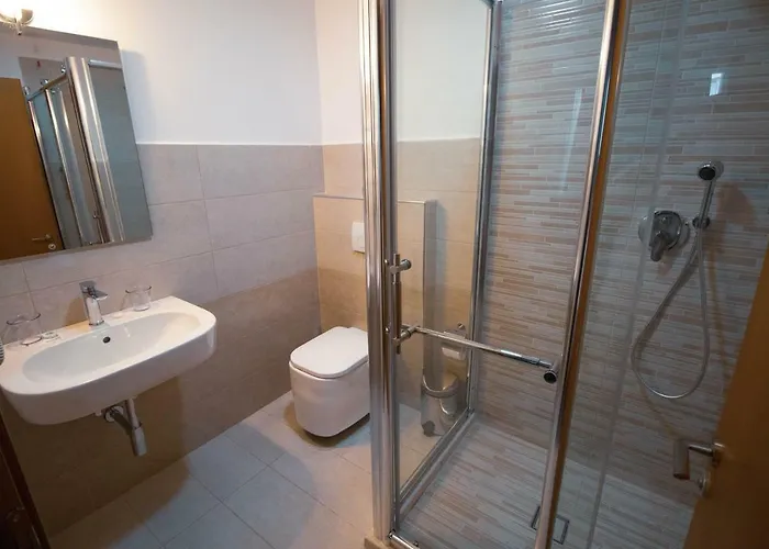 호텔 Albanopolis 4*