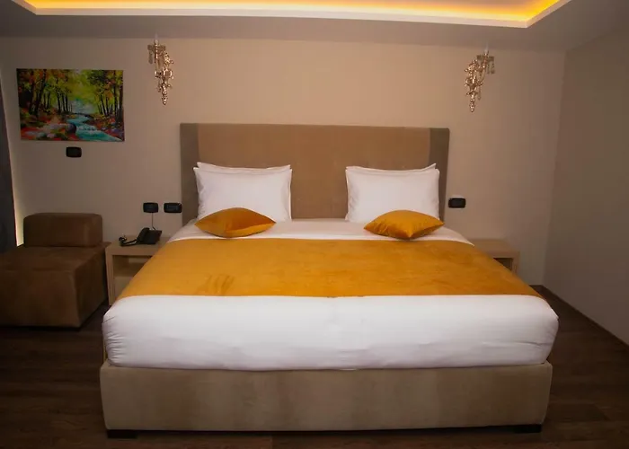 Albanopolis 호텔 4*