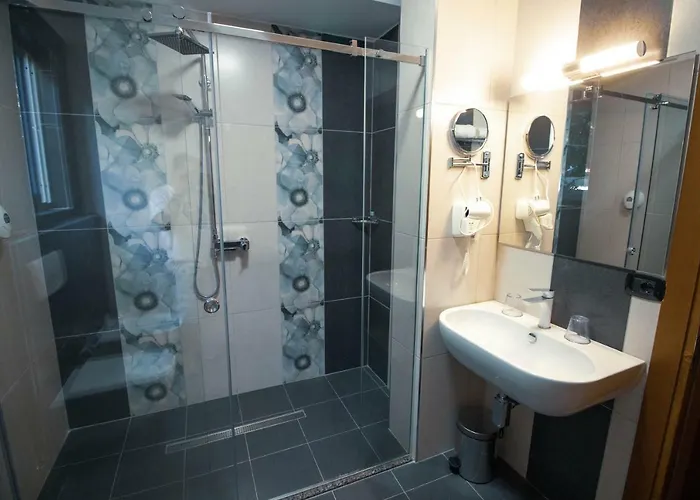 호텔 Albanopolis 티라나