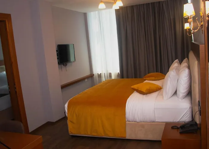 Albanopolis 티라나